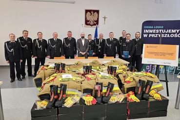 Nowy sprzęt dla jednostek OSP z Gminy Lesko! Bezpieczeństwo mieszkańców to nasz priorytet